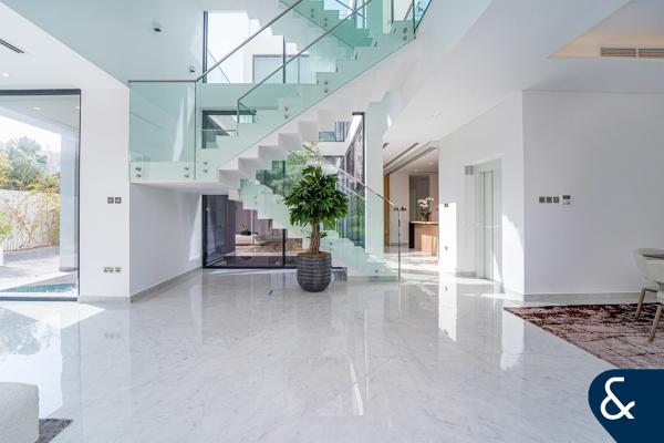 5 Bedroom | Private Pool | Garden Plot